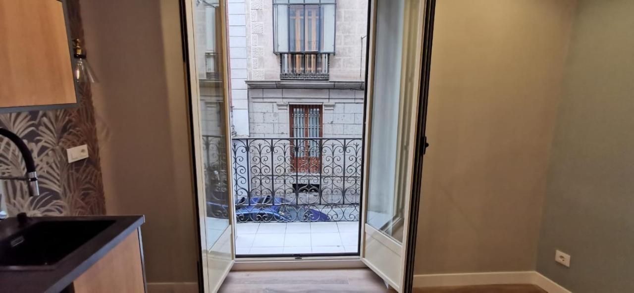 Apartamentos Sol Madrid Exterior foto